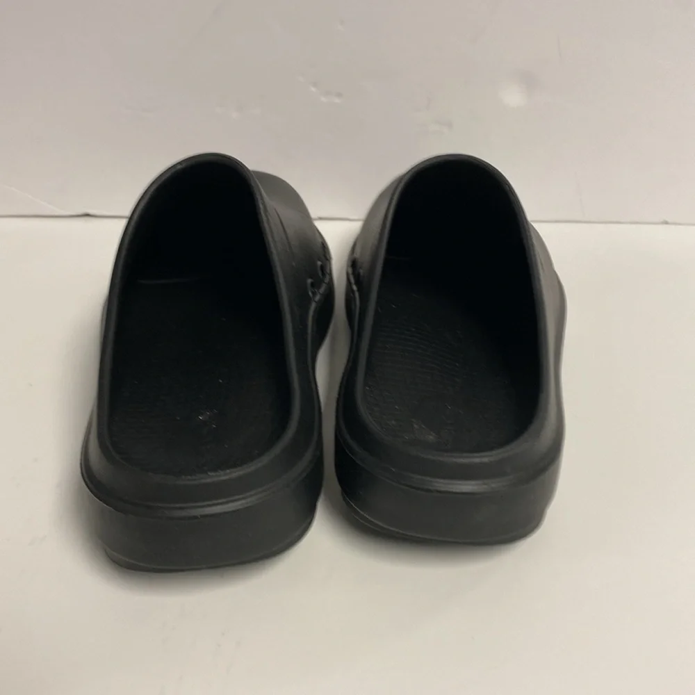 OOFOS unisex OOcloog black clogs women’s size 10men’s size 8
New! No tags or box - Picture 4 of 8